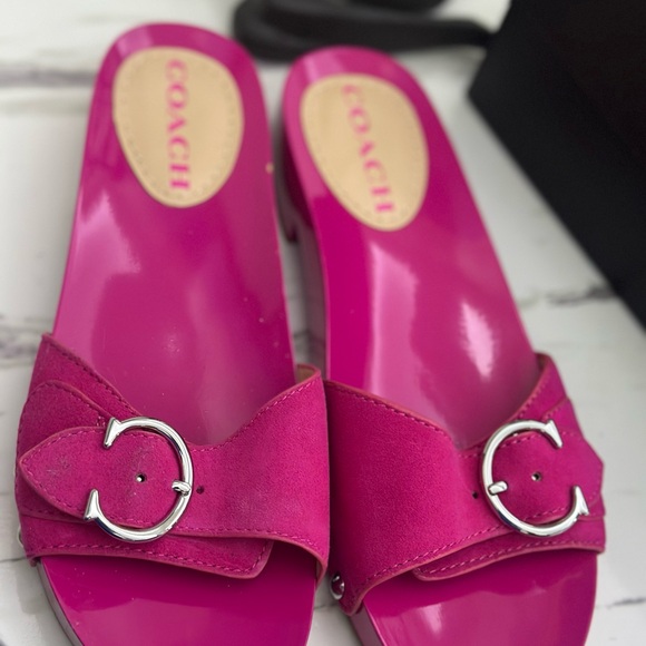 Coach Shoes - Women's Hot Pink Studded Slide Sandals Coach 6B